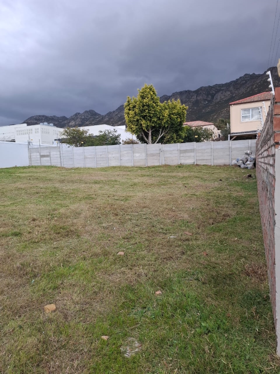 0 Bedroom Property for Sale in Admirals Park Western Cape